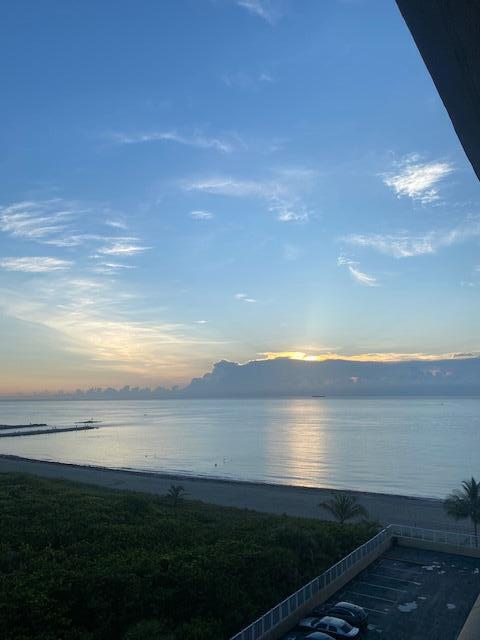 Boca Raton, Florida, 33432, United States, 2 Bedrooms Bedrooms, ,2 BathroomsBathrooms,Residential,For Sale,1848305