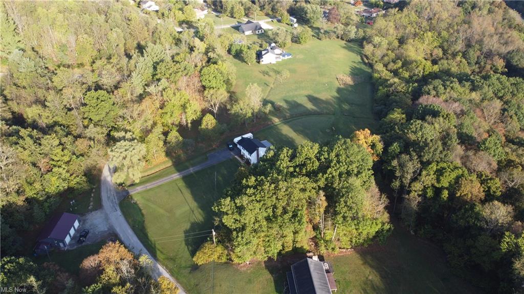 Chester, West Virginia, 26034, United States, 3 Bedrooms Bedrooms, ,3 BathroomsBathrooms,Residential,For Sale,1975770