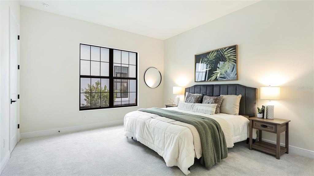 Sarasota, Florida, 34240, United States, 4 Bedrooms Bedrooms, ,4 BathroomsBathrooms,Residential,For Sale,1987779