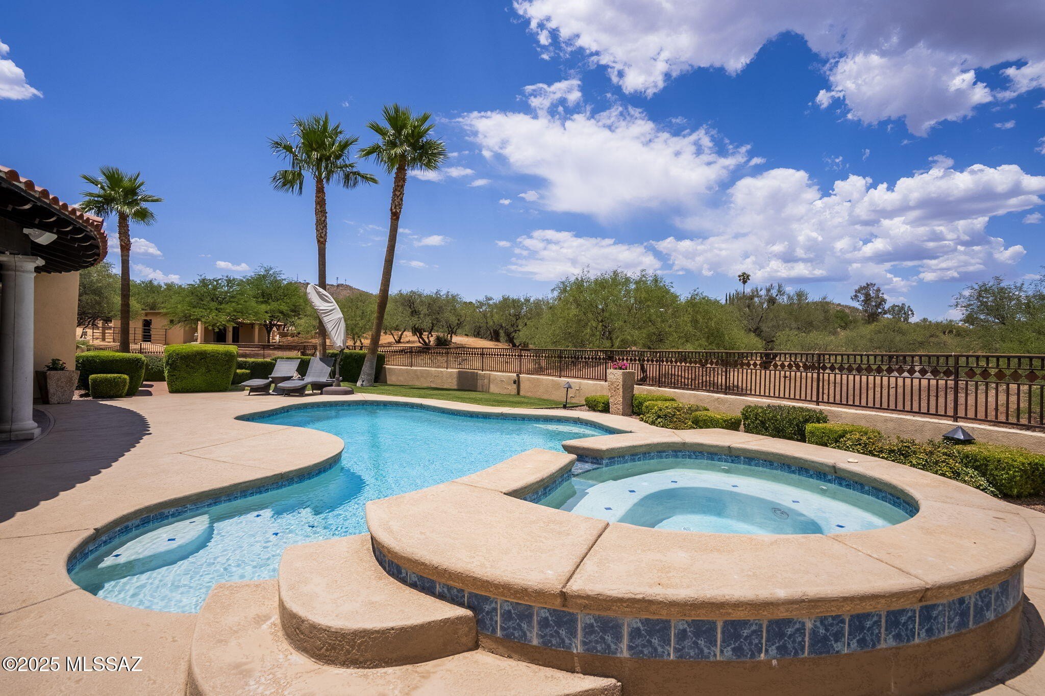 Nogales, Arizona, 85621, United States, 4 Bedrooms Bedrooms, ,7 BathroomsBathrooms,Residential,For Sale,1975895