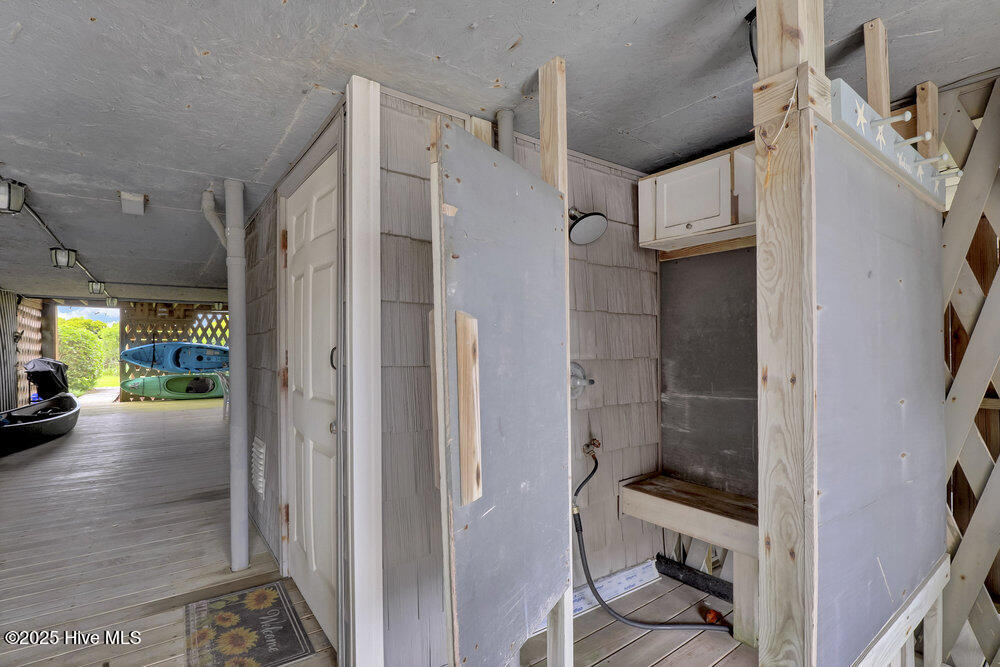 North Topsail Beach, North Carolina, 28460, United States, 3 Bedrooms Bedrooms, ,3 BathroomsBathrooms,Residential,For Sale,1983147