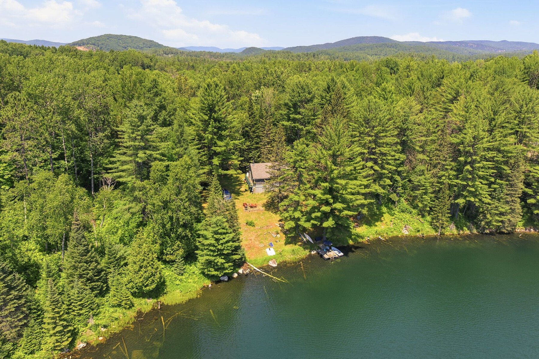  Notre-Dame-du-Laus, Laurentides - 物件實景