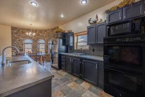 13007 Shavano Valley Rd, Montrose, Colorado, 81403, United States, 7 Bedrooms Bedrooms, ,4 BathroomsBathrooms,Residential,For Sale,13007 Shavano Valley Rd,1673126