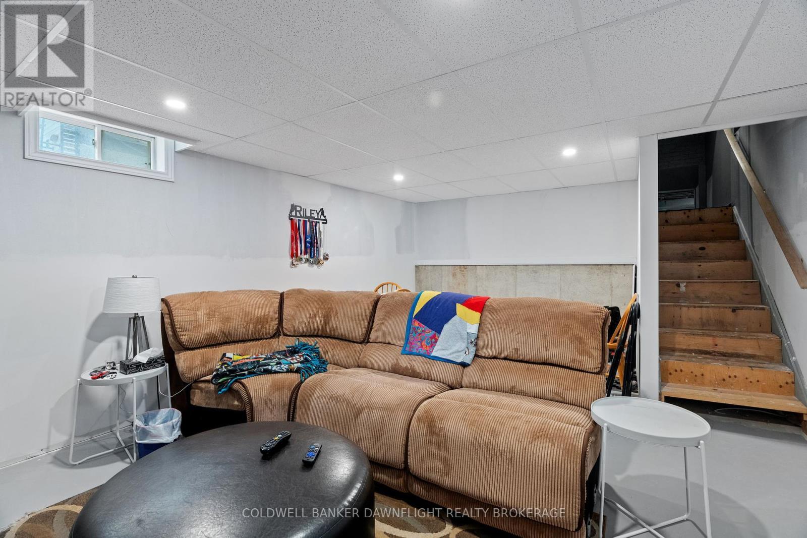SOUTH HURON (EXETER), Ontario, N0M 1S1, CA, 3 Bedrooms Bedrooms, ,1 BathroomBathrooms,Residential,For Sale,1892887