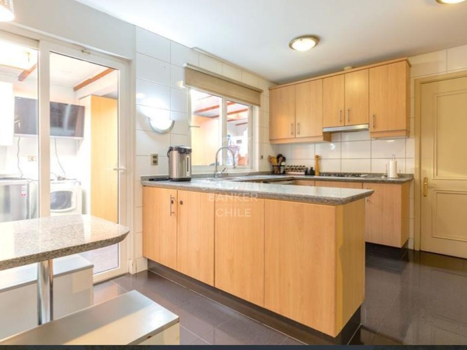 Colina, Chile, 4 Bedrooms Bedrooms, ,3 BathroomsBathrooms,Residential,For Sale,1867698