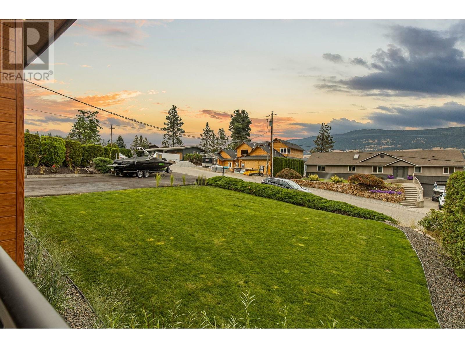 LAKE COUNTRY, British Columbia, V4V 2G9, CA, 5 Bedrooms Bedrooms, ,3 BathroomsBathrooms,Residential,For Sale,1837483