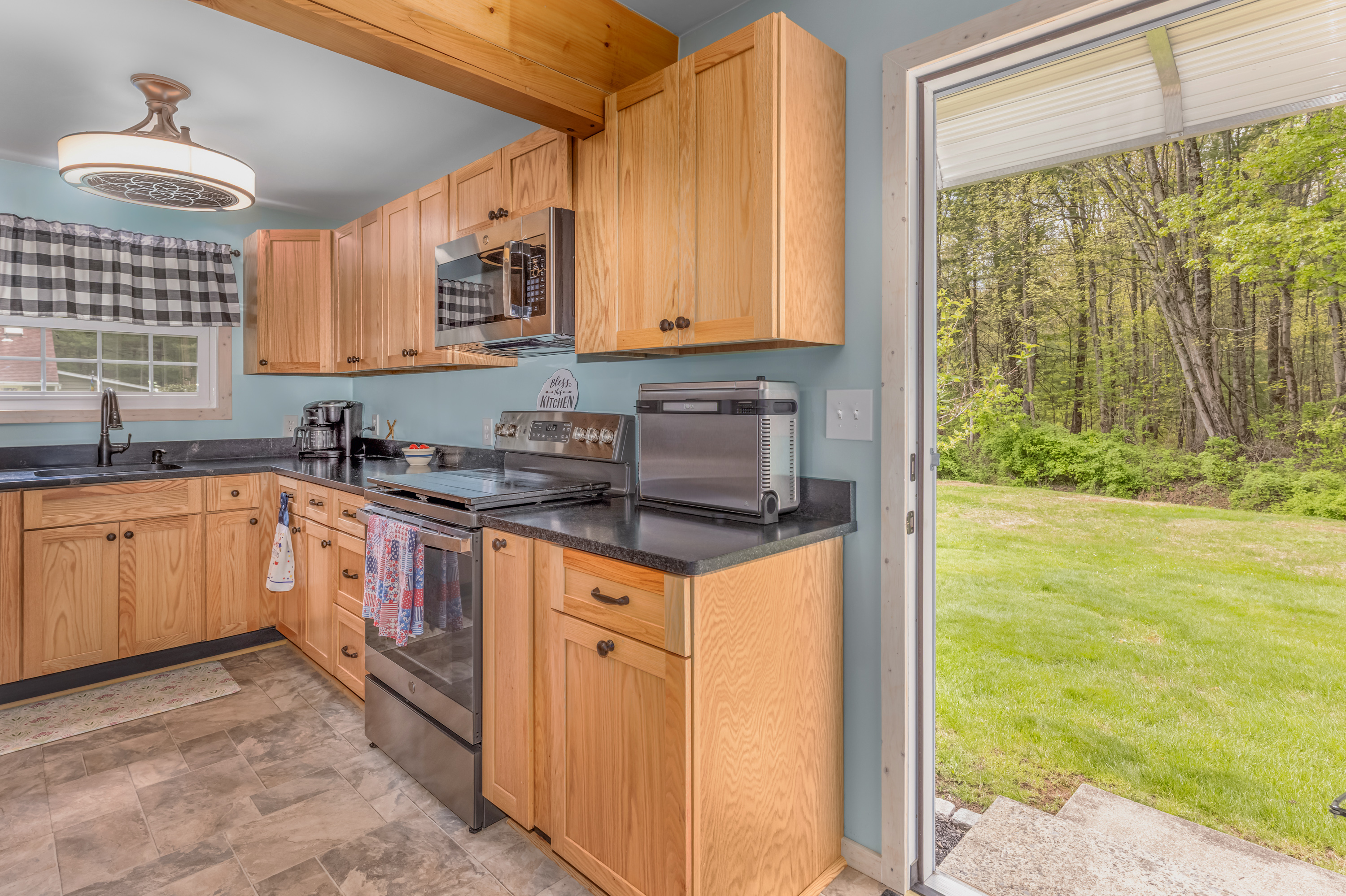  110 Cottontail Lane, Woodstock, NY 12498 - 物件實景