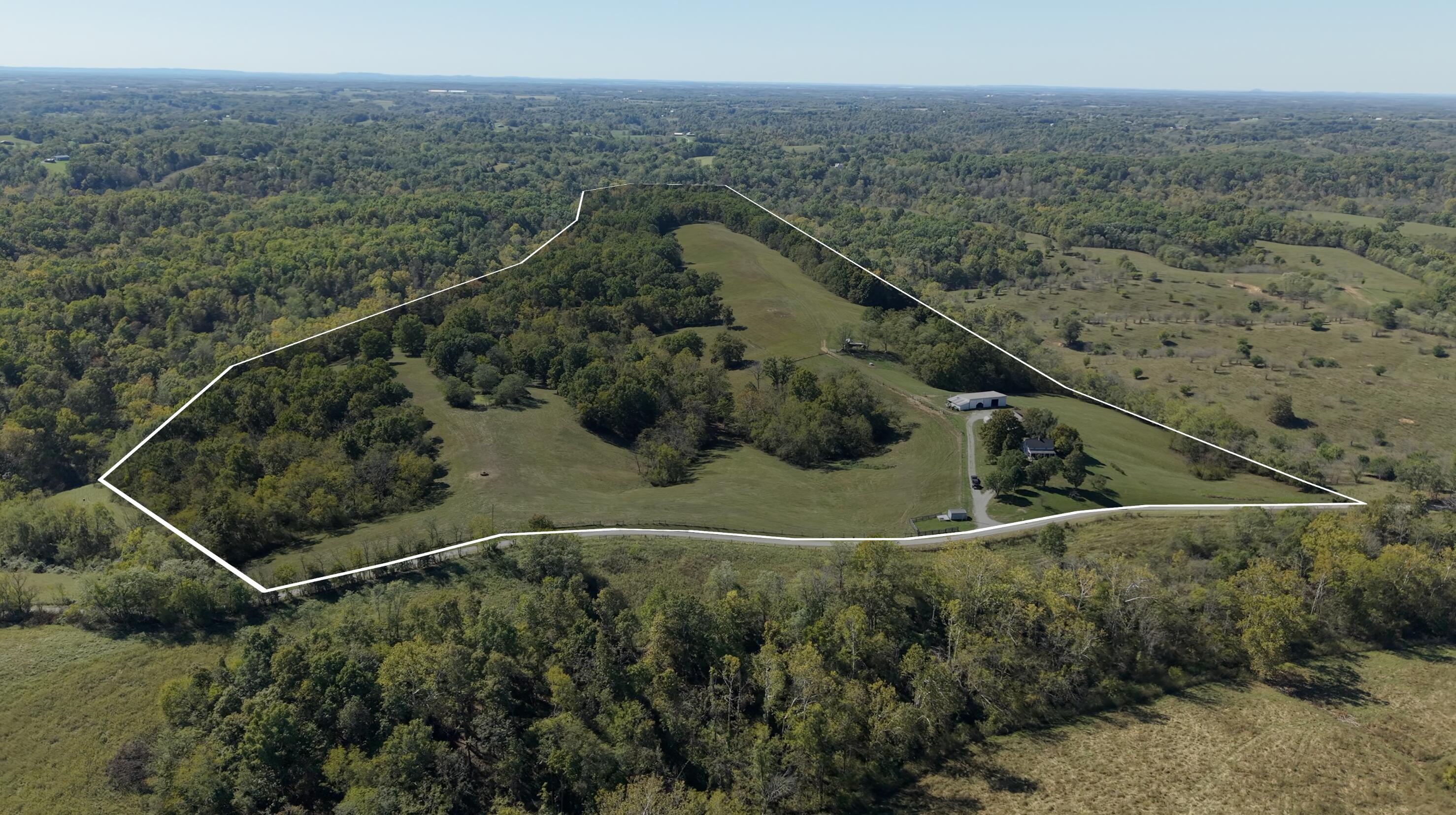 Willisburg, Kentucky, 40078, United States, 4 Bedrooms Bedrooms, ,1 BathroomBathrooms,Residential,For Sale,1962831