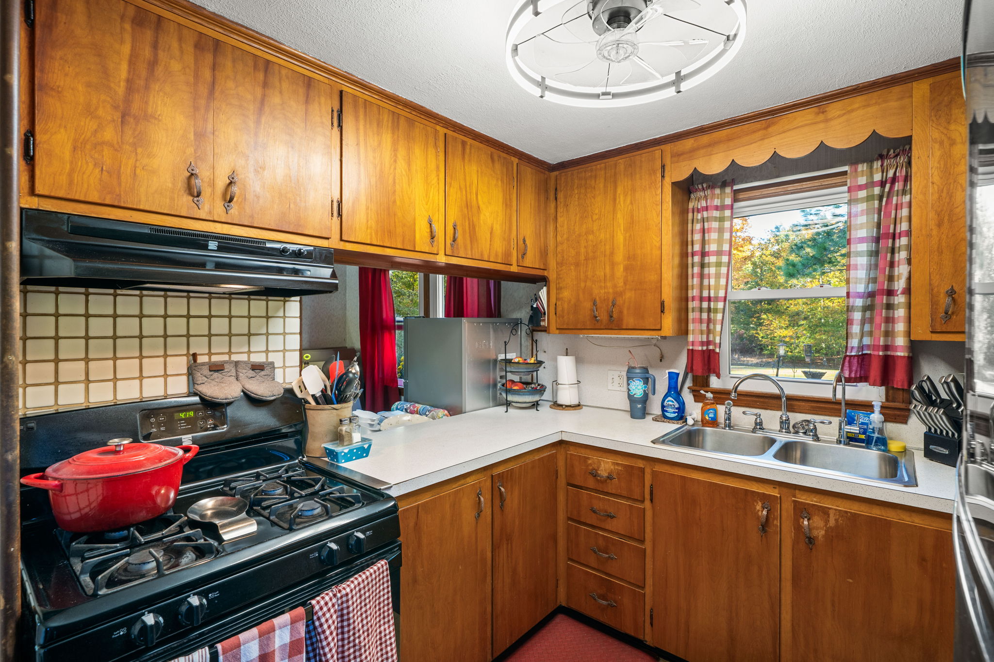  21 Chisholm Road, Kingston, NH, 03848 - 物件實景