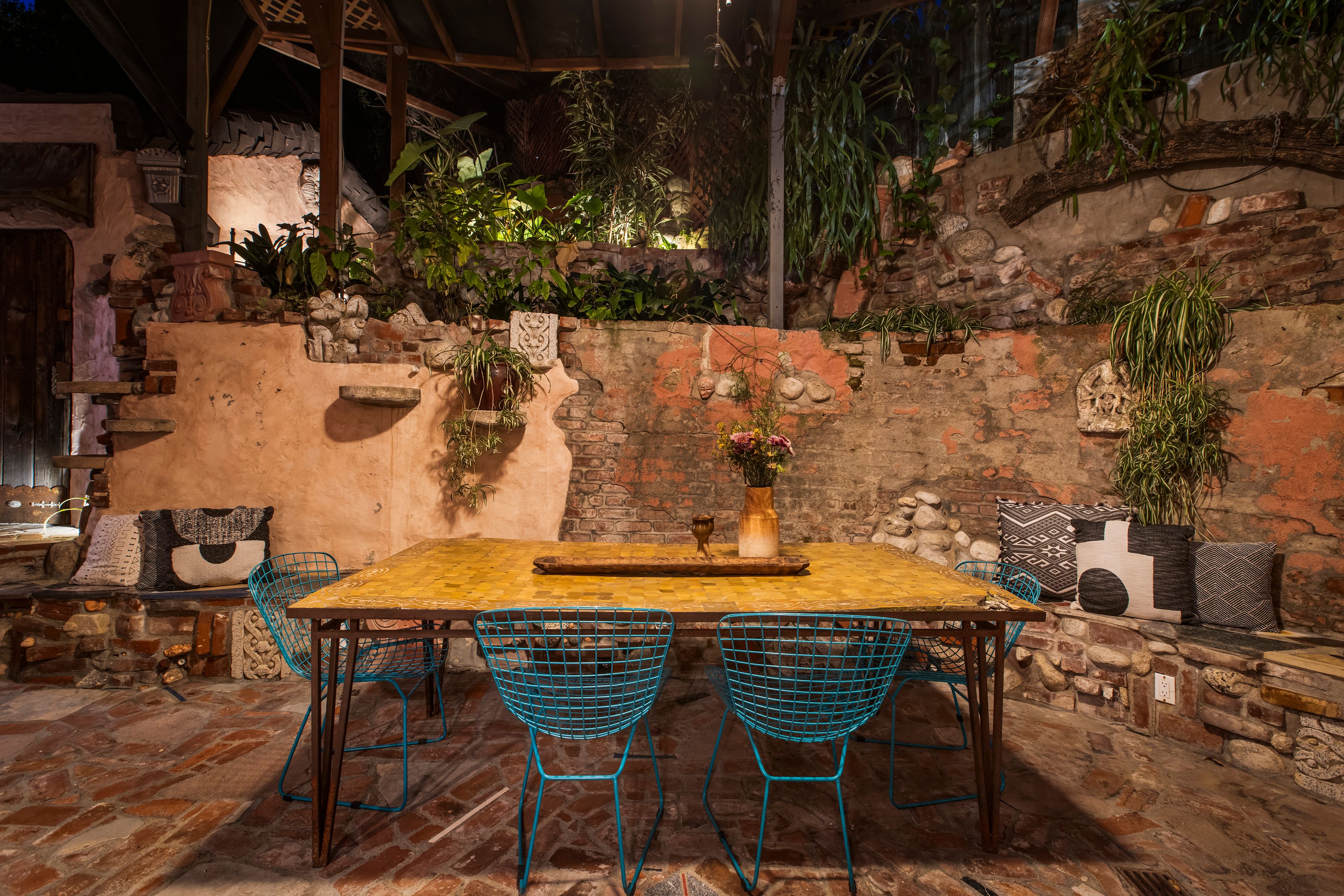  A Storybook Compound - 物件實景