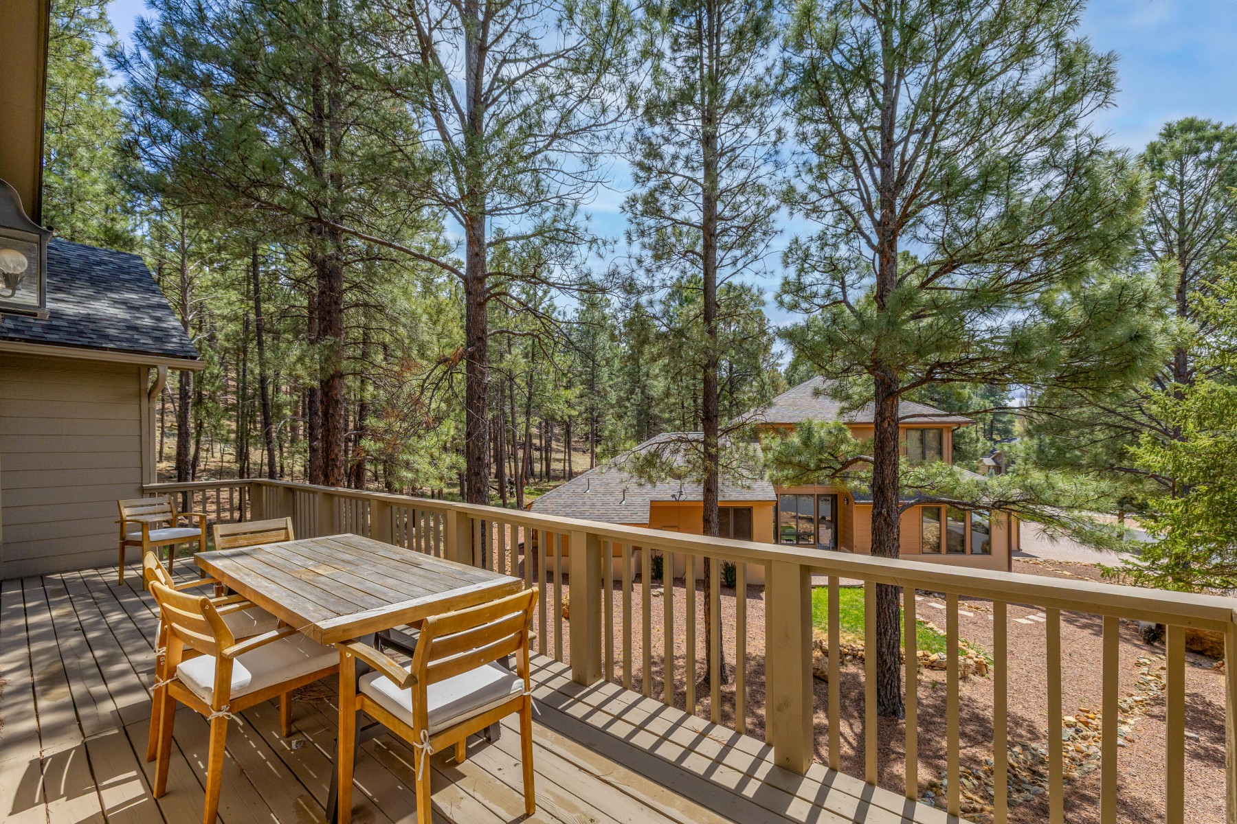  1426 N Edgewood Street¦Flagstaff, AZ - 物件實景