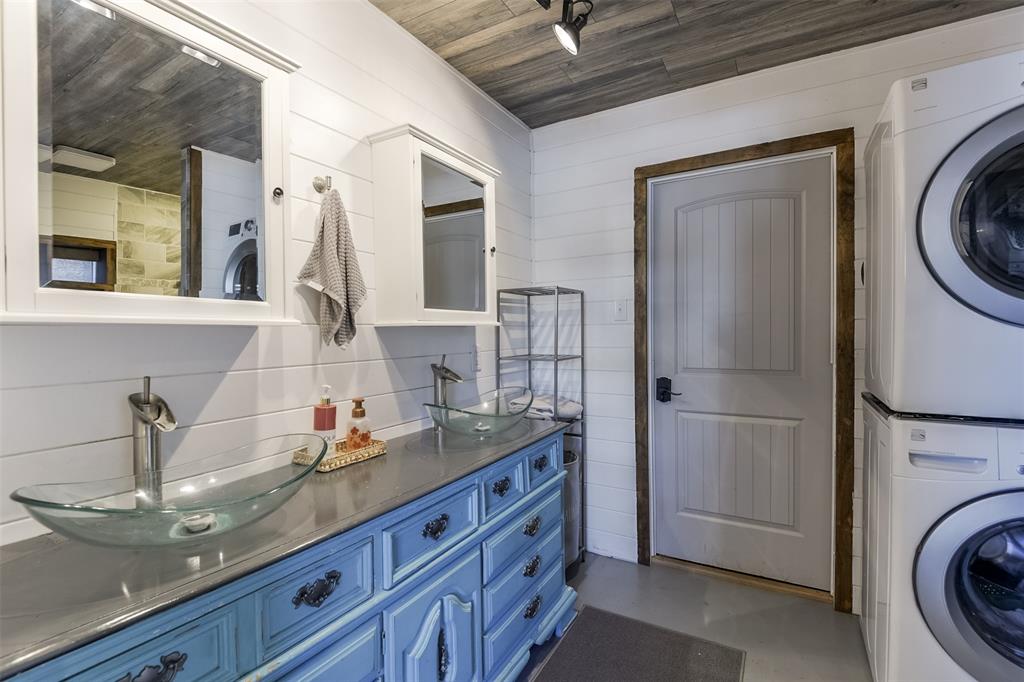 Burleson, Texas, 76028, United States, 1 Bedroom Bedrooms, ,1 BathroomBathrooms,Residential,For Sale,2010008