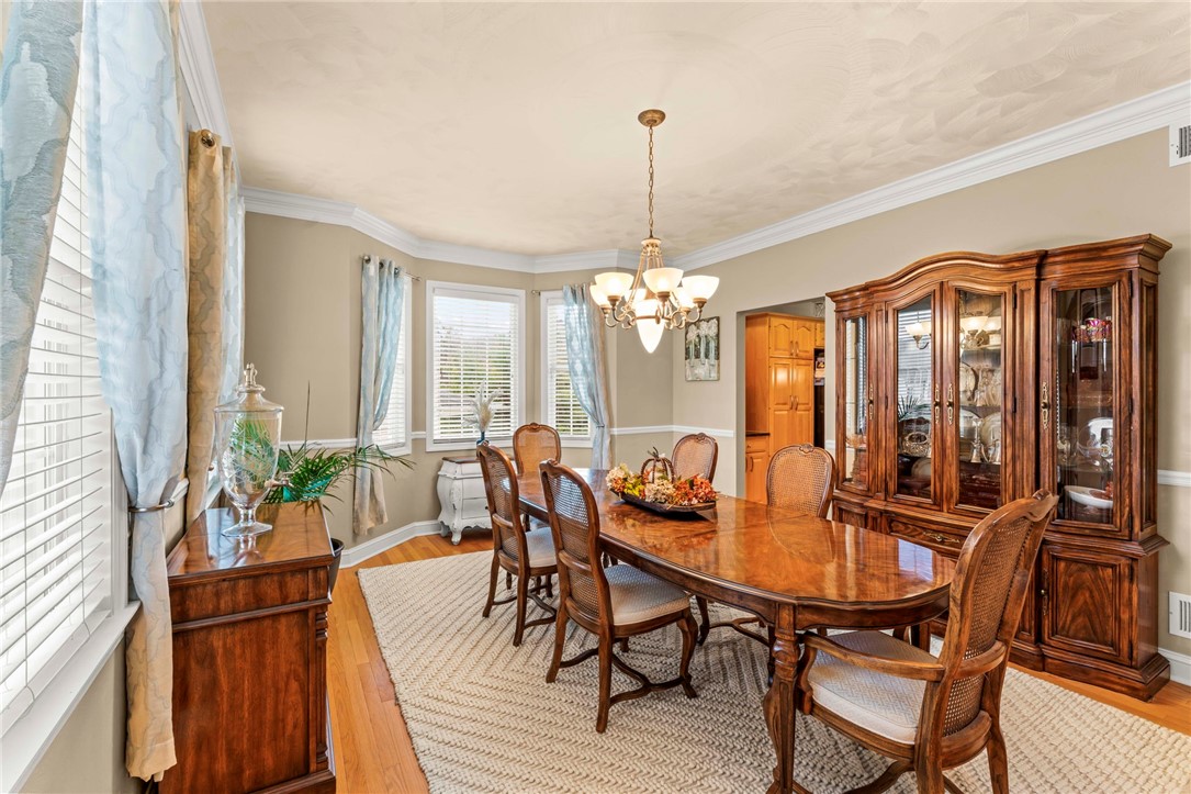 Venetia, Pennsylvania, 15367, United States, 4 Bedrooms Bedrooms, ,4 BathroomsBathrooms,Residential,For Sale,1987098