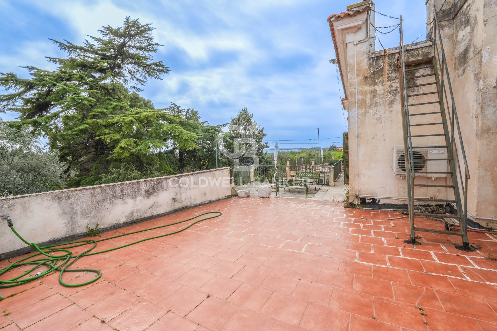 Bitonto, Bari, 70032, IT, 4 Bedrooms Bedrooms, ,4 BathroomsBathrooms,Residential,For Sale,1686700