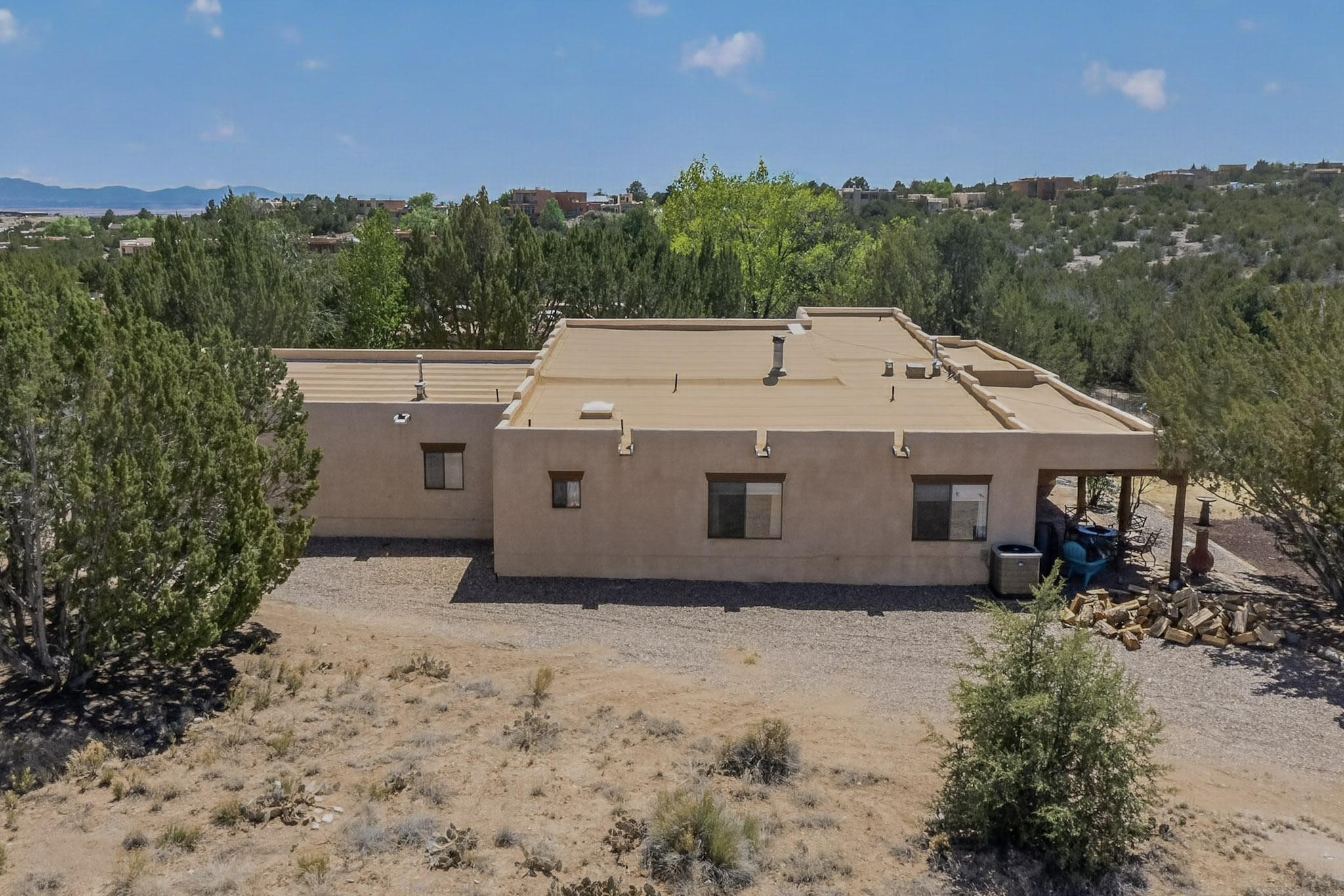  6516 Horseshoe Drive - 物件實景