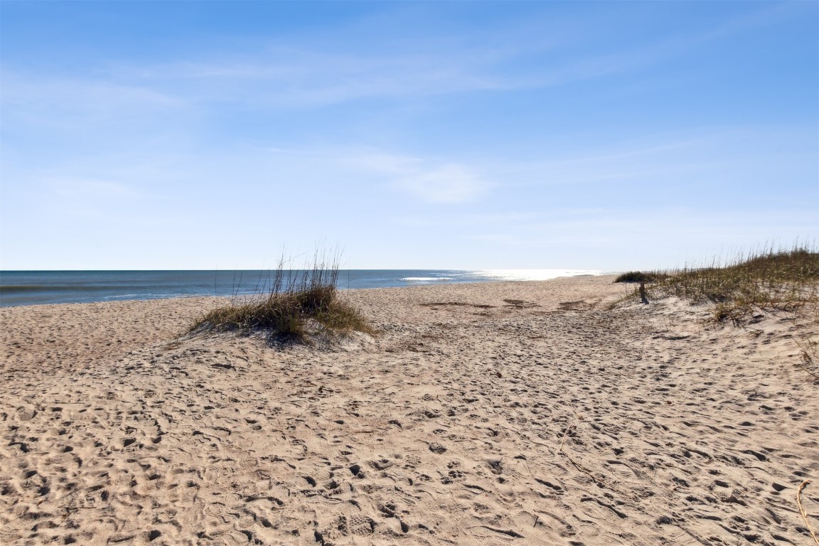 Fernandina Beach, Florida, 32034, United States, 4 Bedrooms Bedrooms, ,2 BathroomsBathrooms,Residential,For Sale,1721923
