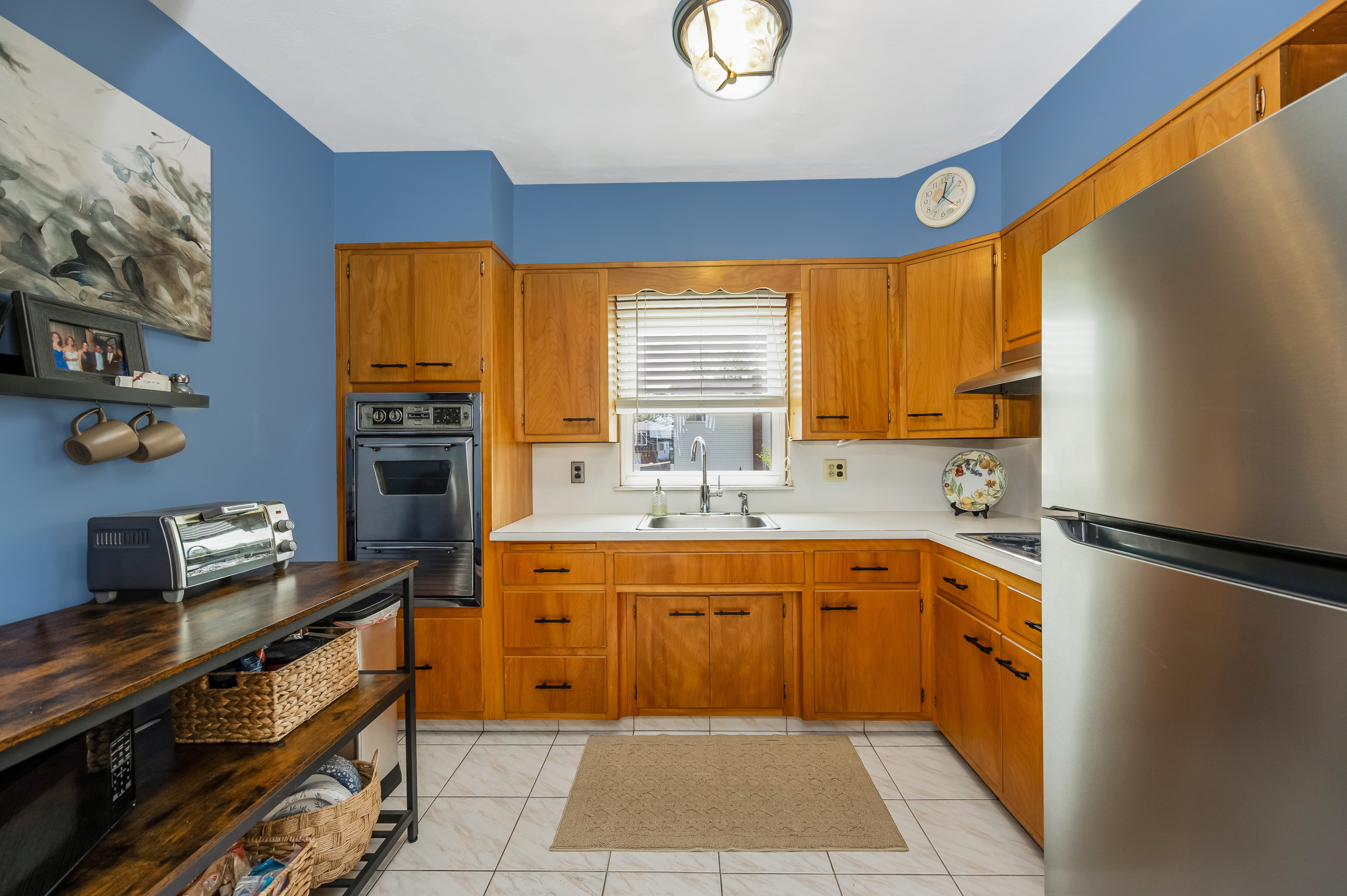 West Babylon, New York, 11704, United States, 5 Bedrooms Bedrooms, ,3 BathroomsBathrooms,Residential,For Sale,2048080