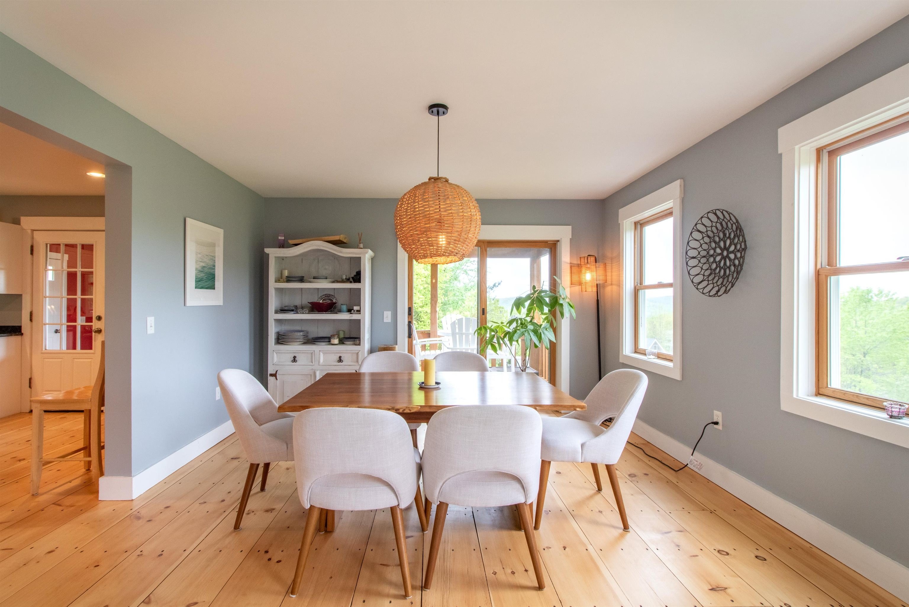 Kirby, Vermont, 05851, United States, 5 Bedrooms Bedrooms, ,3 BathroomsBathrooms,Residential,For Sale,2036584