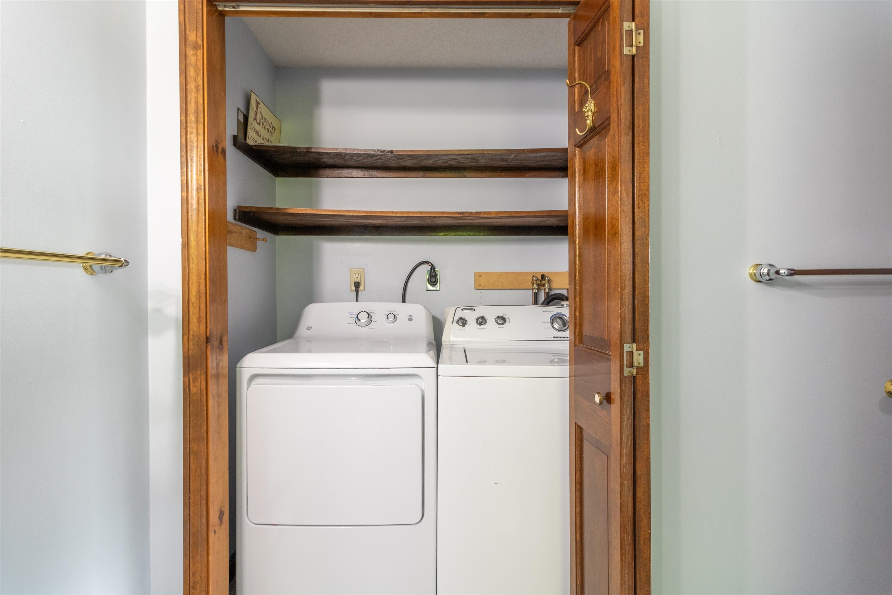 Lyndon, Vermont, 05851, United States, 3 Bedrooms Bedrooms, ,1 BathroomBathrooms,Residential,For Sale,1983968