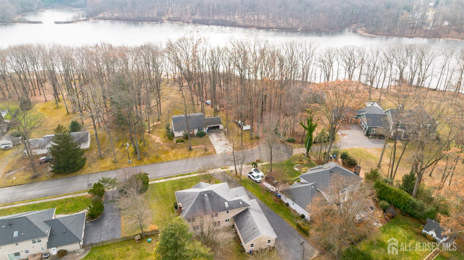 North Brunswick, New Jersey, 08902, United States, 5 Bedrooms Bedrooms, ,3 BathroomsBathrooms,Residential,For Sale,2002843