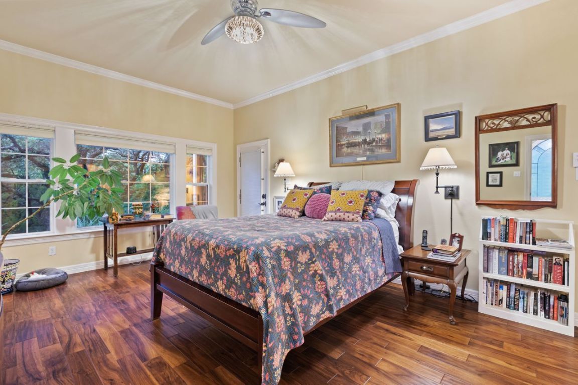 Austin, Texas, 78746, United States, 5 Bedrooms Bedrooms, ,5 BathroomsBathrooms,Residential,For Sale,1847430