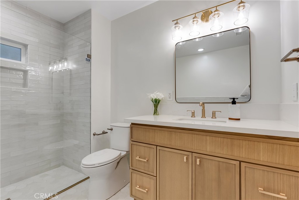 Pasadena, California, 91104, United States, 3 Bedrooms Bedrooms, ,1 BathroomBathrooms,Residential,For Sale,2005732