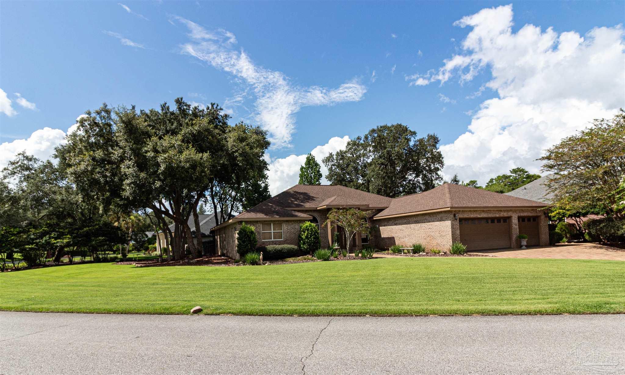 Navarre, Florida, 32566, United States, 3 Bedrooms Bedrooms, ,3 BathroomsBathrooms,Residential,For Sale,1903505