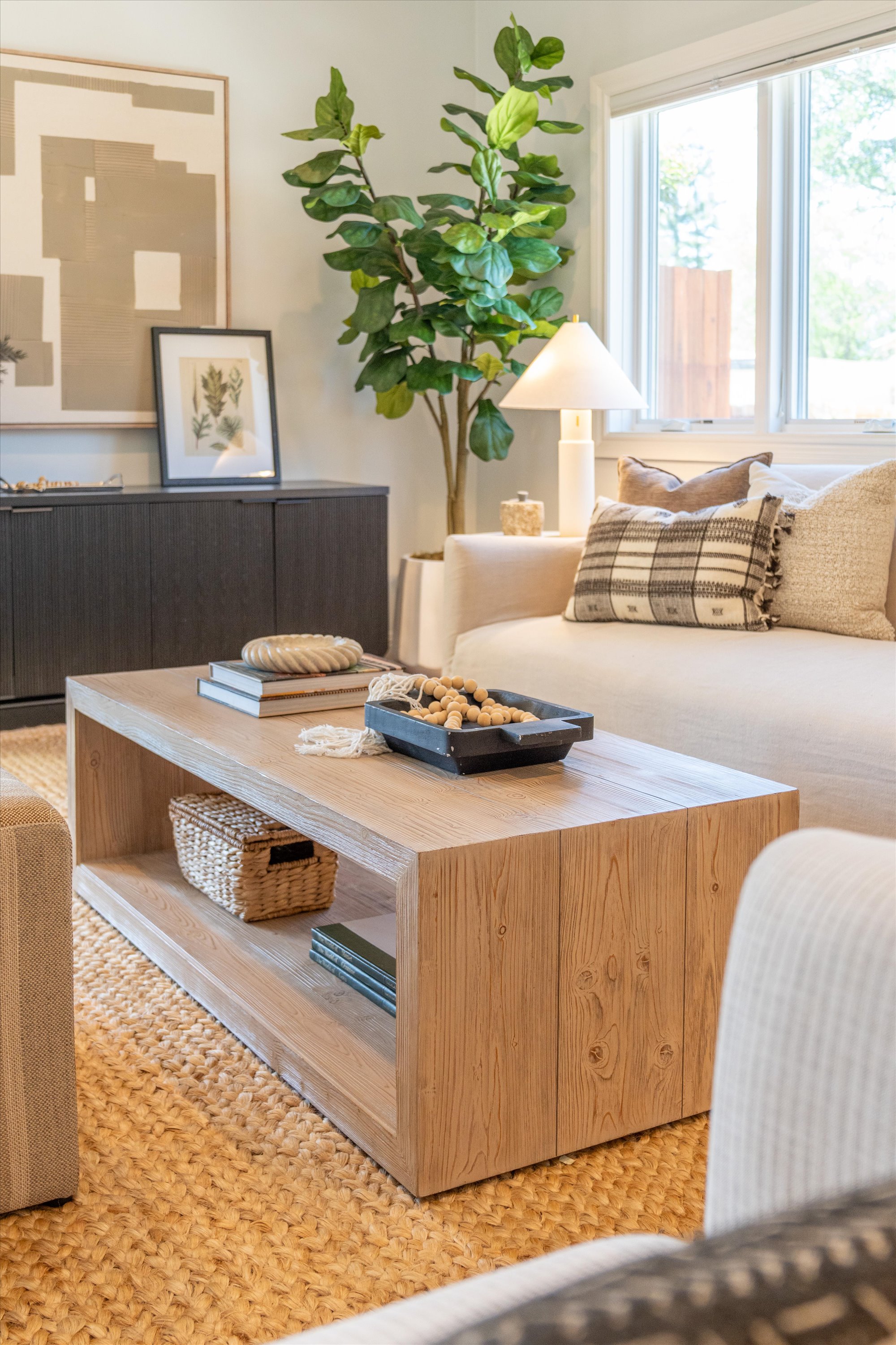  18428 4th  Avenue - 物件實景