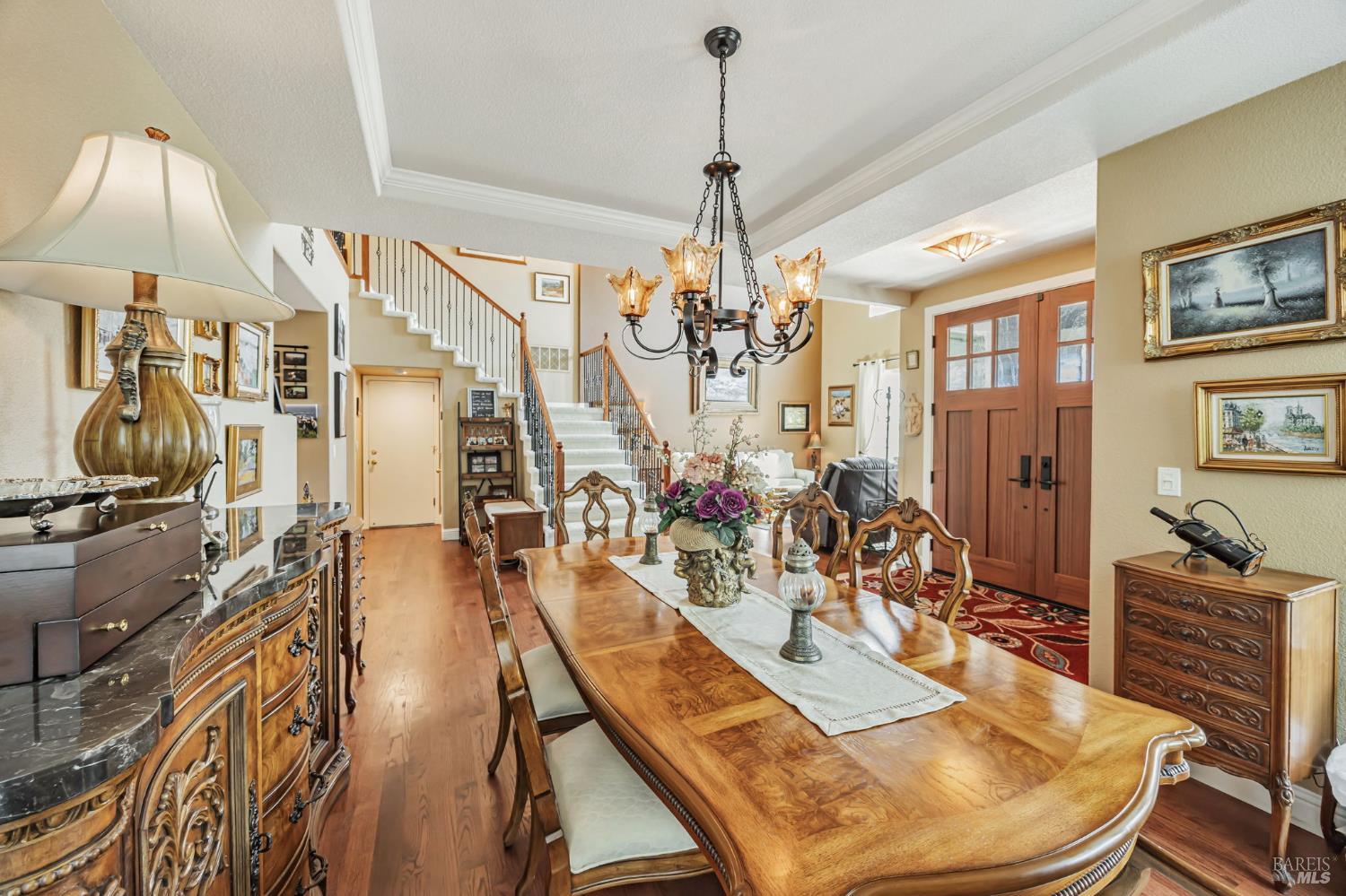 Windsor, California, 95492, United States, 4 Bedrooms Bedrooms, ,3 BathroomsBathrooms,Residential,For Sale,1942118