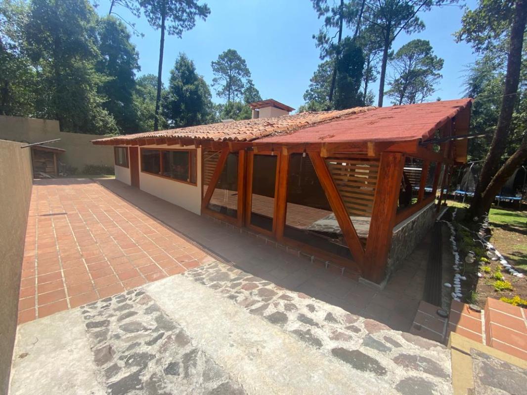 Valle de Bravo, Estado de México, 51200, Mexico, 3 Bedrooms Bedrooms, ,5 BathroomsBathrooms,Residential,For Sale,1722430