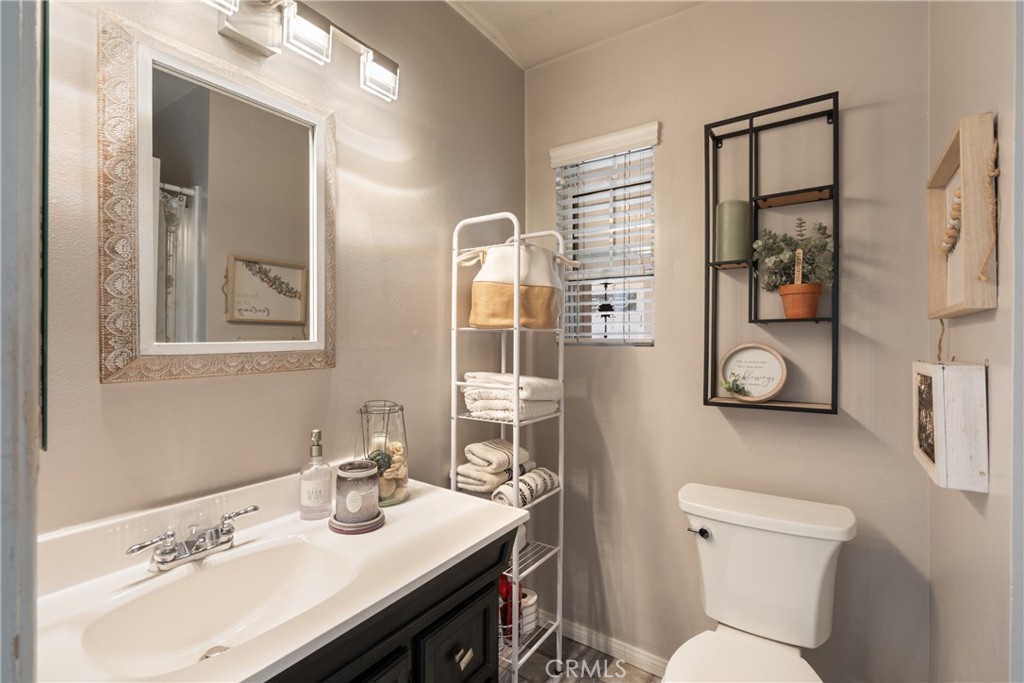 Corona, California, 92882, United States, 3 Bedrooms Bedrooms, ,2 BathroomsBathrooms,Residential,For Sale,2049175