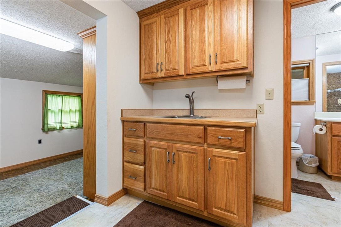 Anderson, Missouri, 64831, United States, 3 Bedrooms Bedrooms, ,2 BathroomsBathrooms,Residential,For Sale,1866248