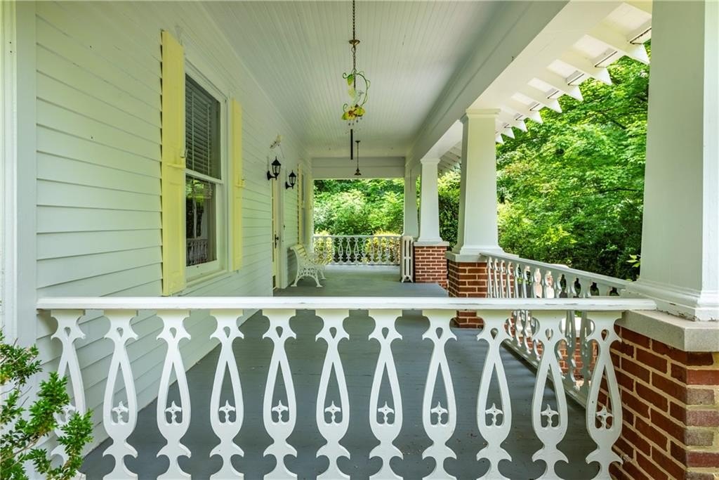 Tate, Georgia, 30177, United States, 3 Bedrooms Bedrooms, ,3 BathroomsBathrooms,Residential,For Sale,1854179
