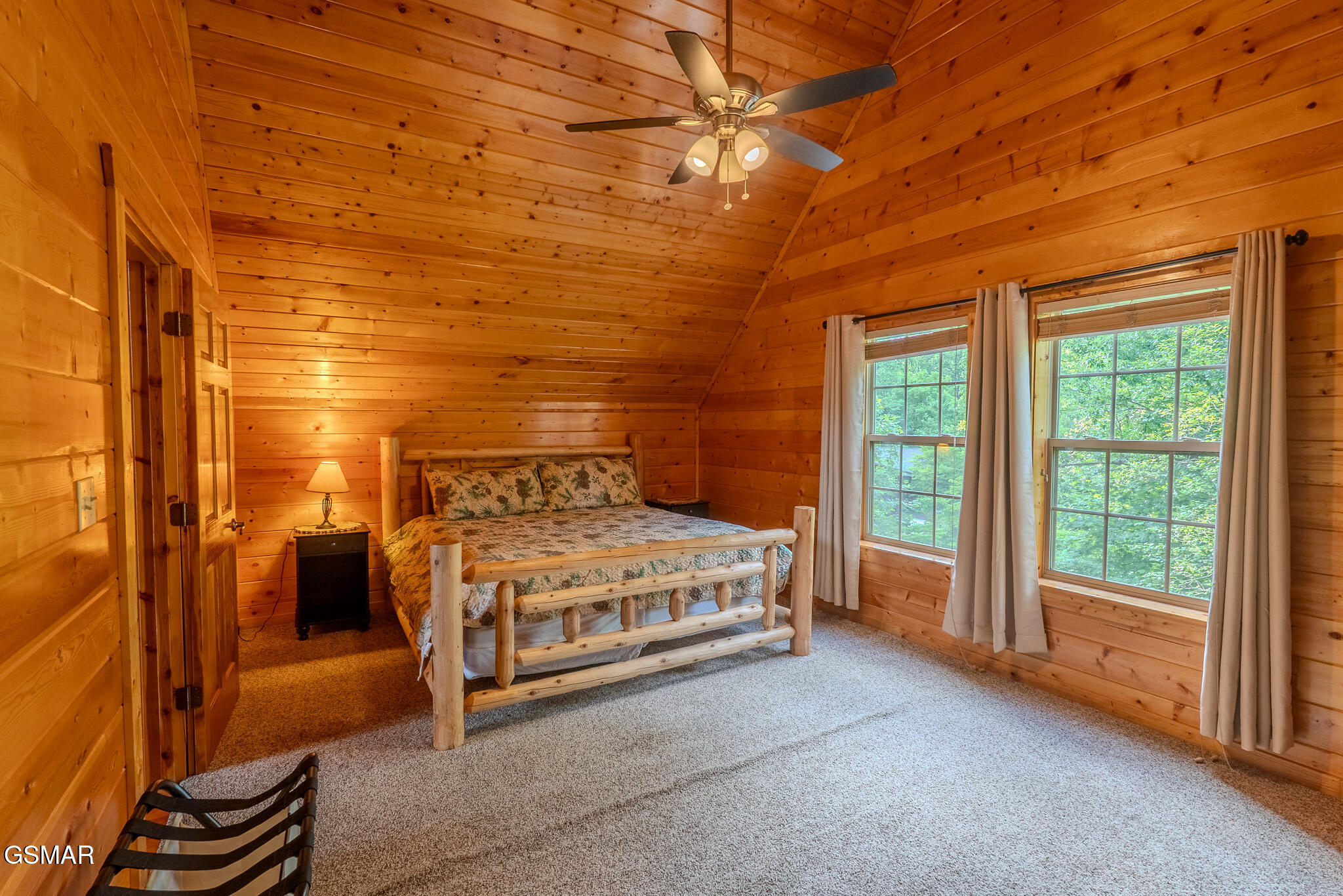 Gatlinburg, Tennessee, 37738, United States, 5 Bedrooms Bedrooms, ,4 BathroomsBathrooms,Residential,For Sale,1835099