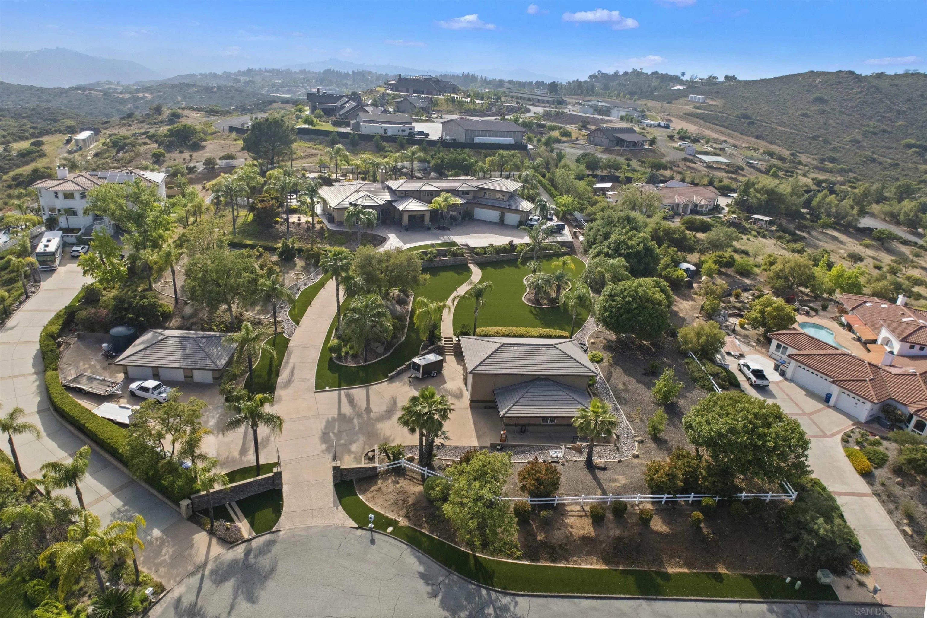 Alpine, California, 91901, United States, 3 Bedrooms Bedrooms, ,5 BathroomsBathrooms,Residential,For Sale,1997111