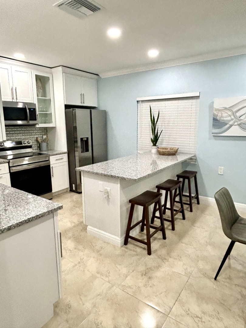 Indian Rocks Beach, Florida, 33785, United States, 4 Bedrooms Bedrooms, ,3 BathroomsBathrooms,Residential,For Sale,1989910