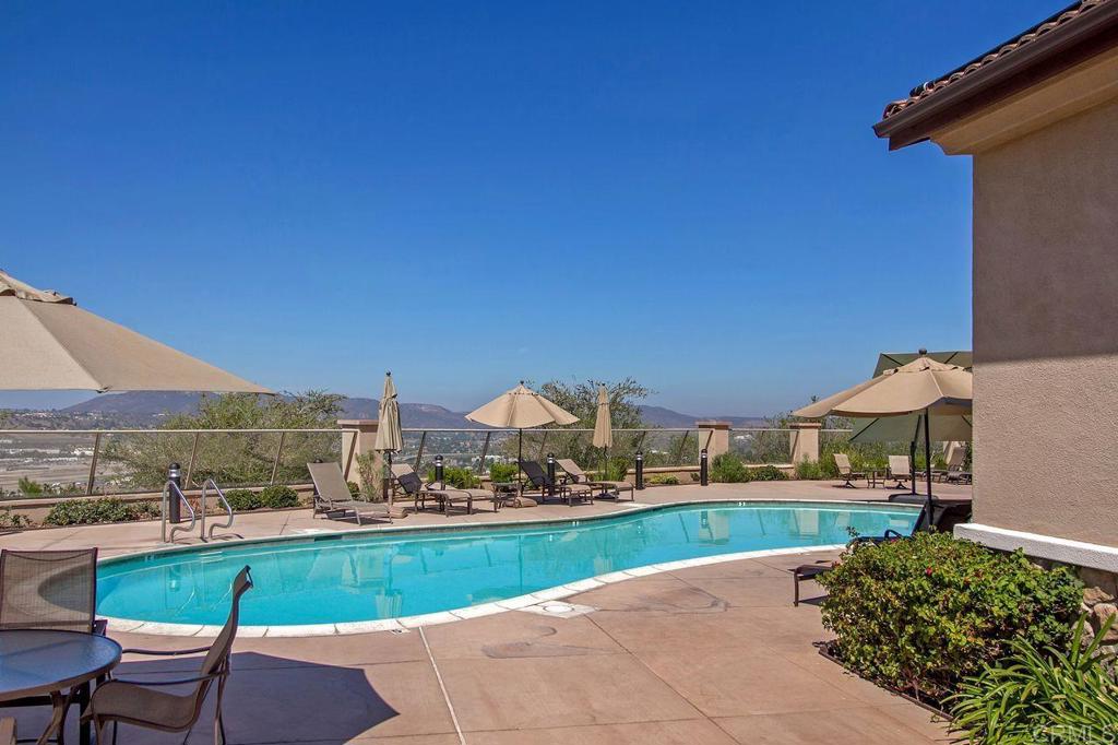 Santee, California, 92071, United States, 3 Bedrooms Bedrooms, ,4 BathroomsBathrooms,Residential,For Sale,1907721