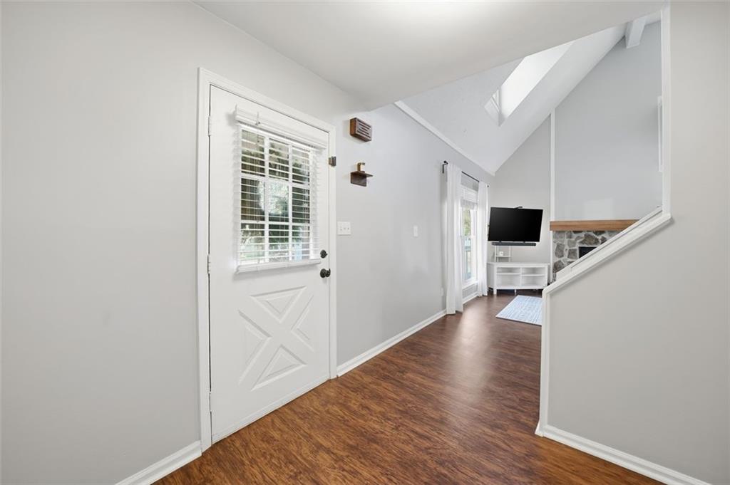 Roswell, Georgia, 30076, United States, 3 Bedrooms Bedrooms, ,2 BathroomsBathrooms,Residential,For Sale,2002041