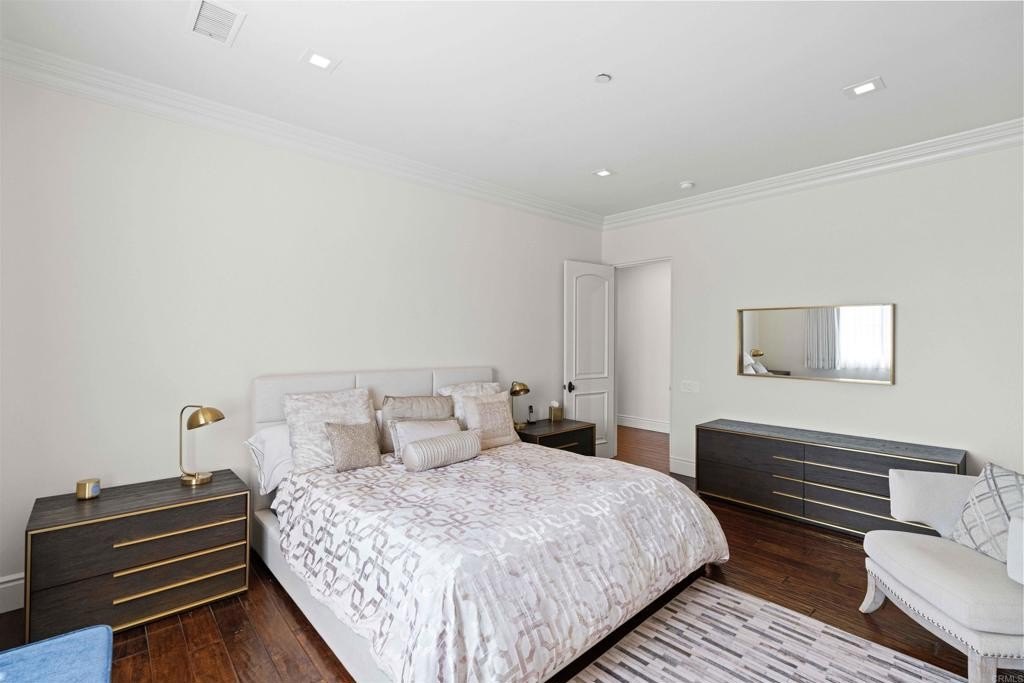 San Diego, California, 92130, United States, 8 Bedrooms Bedrooms, ,9 BathroomsBathrooms,Residential,For Sale,1932906