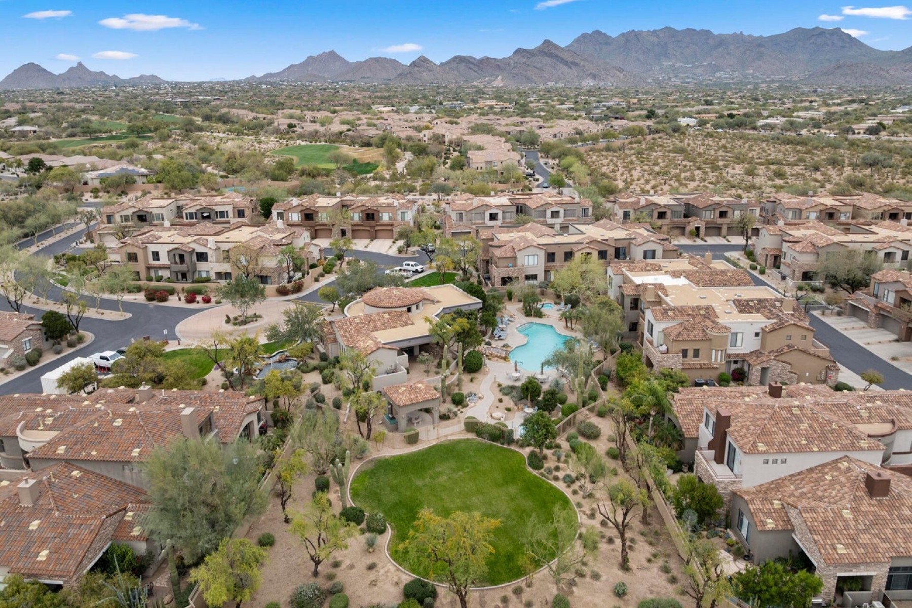  19550 N Grayhawk Drive  Scottsdale, AZ - 物件實景