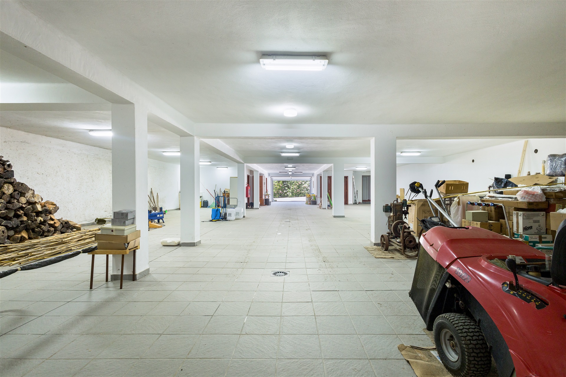  Detached house, 7 bedrooms, for Sale - 物件實景