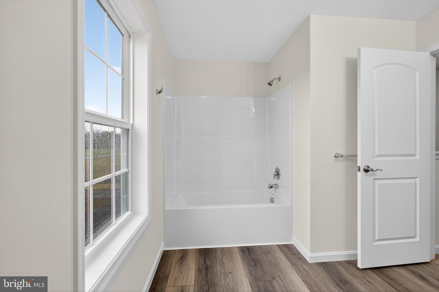 VIOLA, Delaware, 19979, United States, 4 Bedrooms Bedrooms, ,3 BathroomsBathrooms,Residential,For Sale,2012574