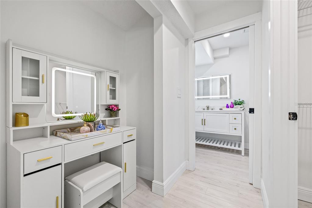 St Petersburg, Florida, 33705, United States, 4 Bedrooms Bedrooms, ,2 BathroomsBathrooms,Residential,For Sale,1919493