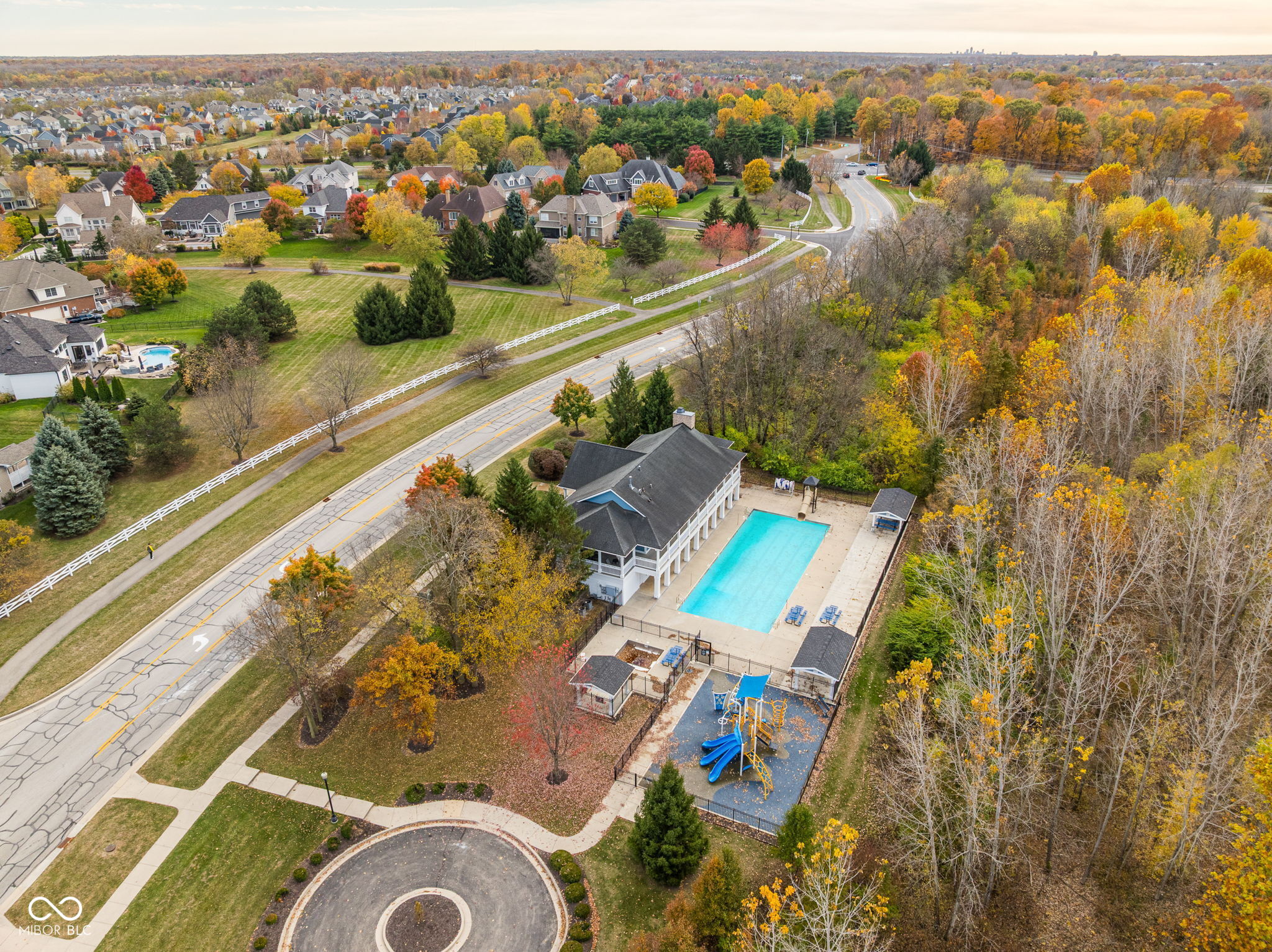 Noblesville, Indiana, 46062, United States, 6 Bedrooms Bedrooms, ,4 BathroomsBathrooms,Residential,For Sale,1987337