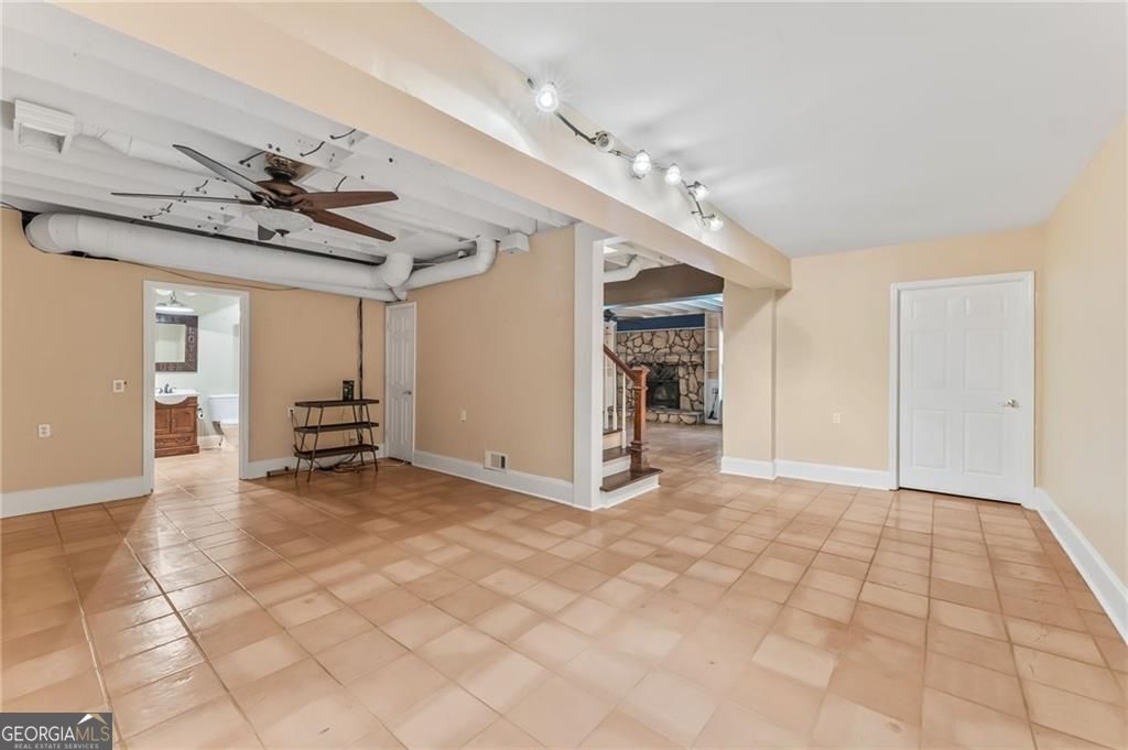 Mableton, Georgia, 30126, United States, 3 Bedrooms Bedrooms, ,4 BathroomsBathrooms,Residential,For Sale,1922554