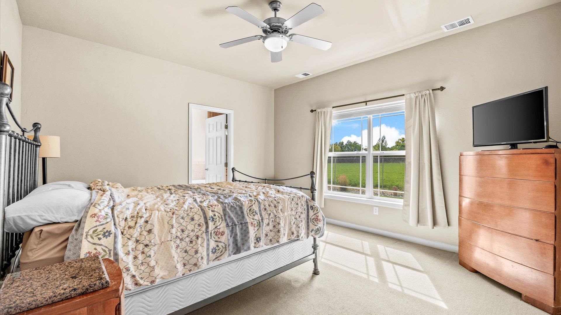 Grand Junction, Colorado, 81504, United States, 4 Bedrooms Bedrooms, ,2 BathroomsBathrooms,Residential,For Sale,1932359