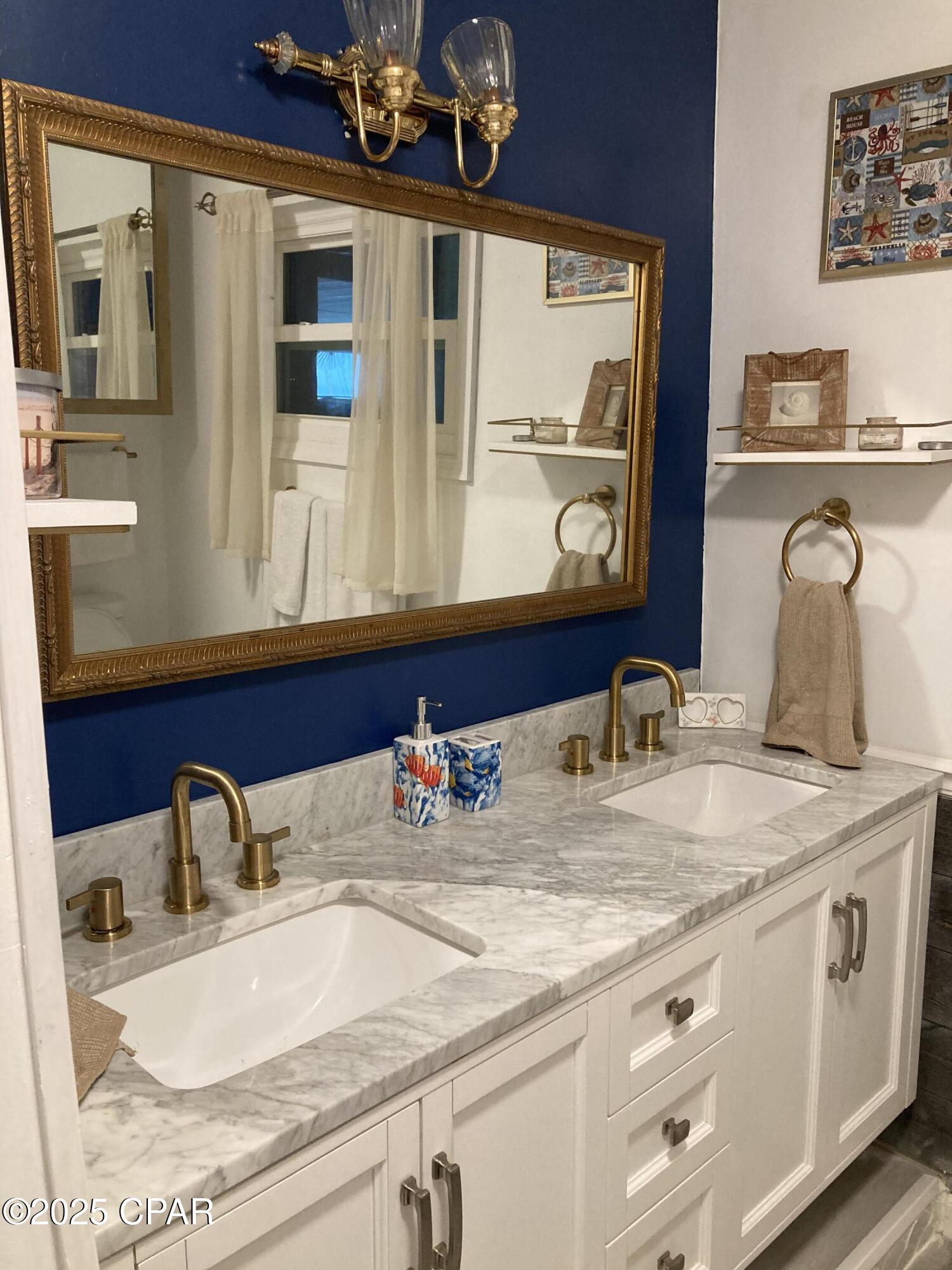 Panama City, Florida, 32404, United States, 3 Bedrooms Bedrooms, ,2 BathroomsBathrooms,Residential,For Sale,1883539