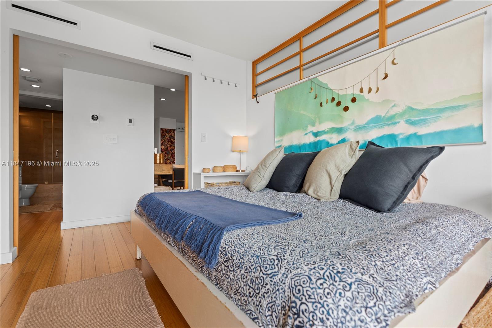 Miami, Florida, 33129, United States, 2 Bedrooms Bedrooms, ,2 BathroomsBathrooms,Residential,For Sale,1900950