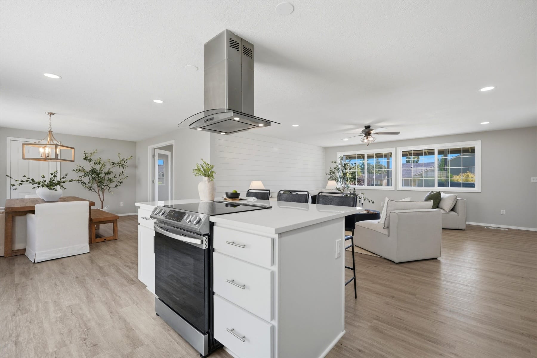  1761 52ND CT Washougal, WA 98671 - 物件實景
