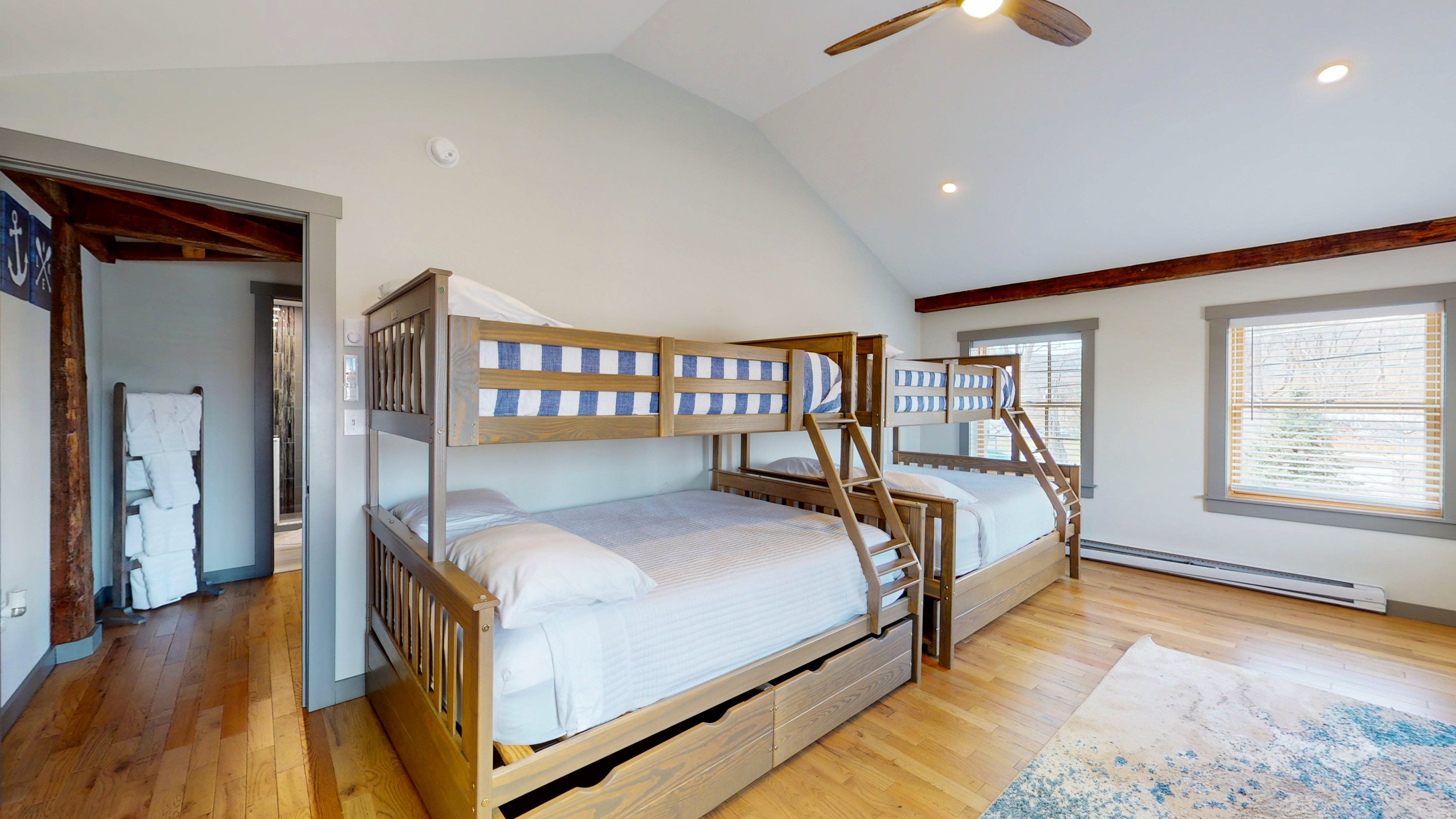  46 Water Street, Ticonderoga, NY, 12883 - 物件實景